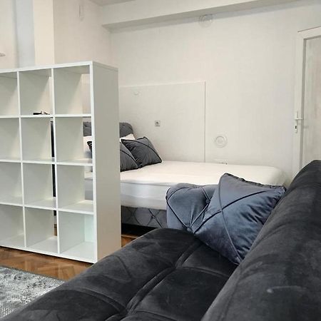 Apartamento Stan Na Dan Novi Pazar Exterior foto