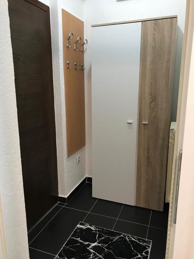 Apartamento Stan Na Dan Novi Pazar Exterior foto